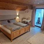 Gaestehaus Poeppl 3*