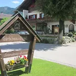 Gaestehaus Poeppl 3* ウンターヴォッセン