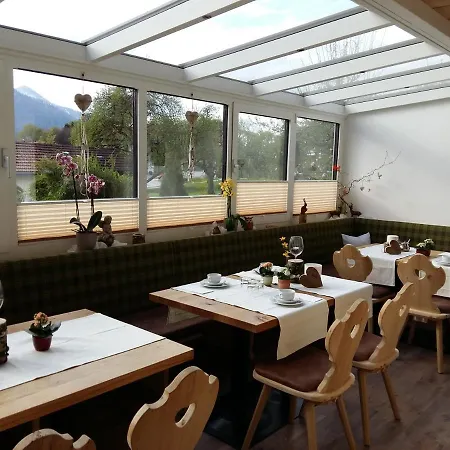 Gaestehaus Poeppl Penzion Unterwössen