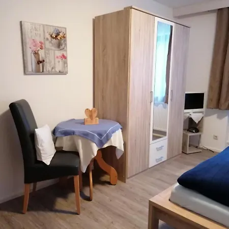 Gaestehaus Poeppl Penzion Unterwössen