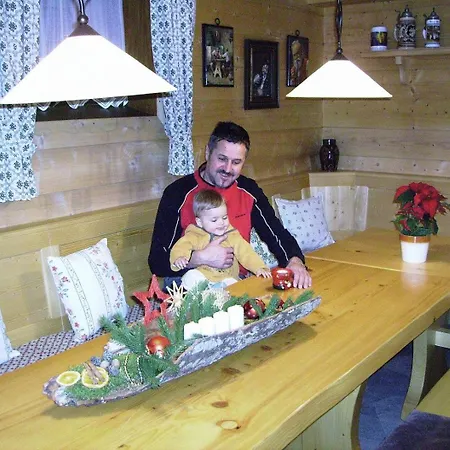 Penzion Gaestehaus Poeppl