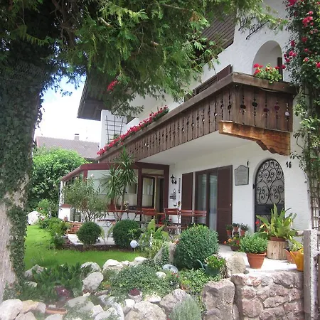 Gaestehaus Poeppl Unterwössen