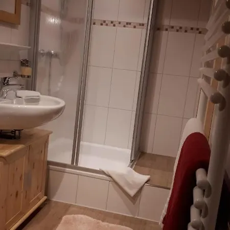 Penzion Gaestehaus Poeppl 3*