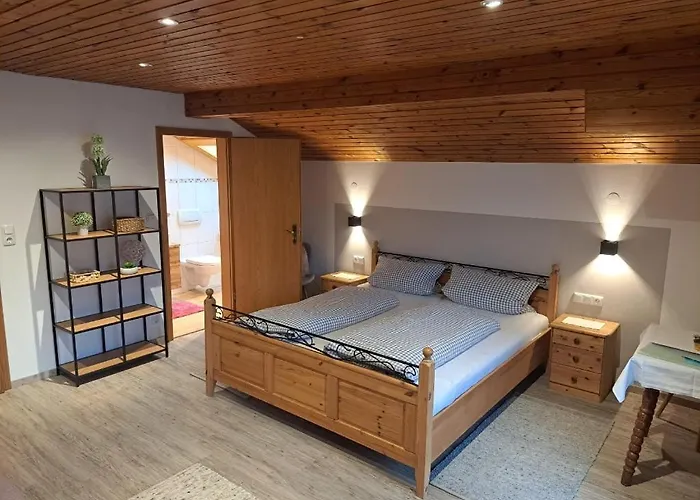 Gaestehaus Poeppl 3* Unterwössen