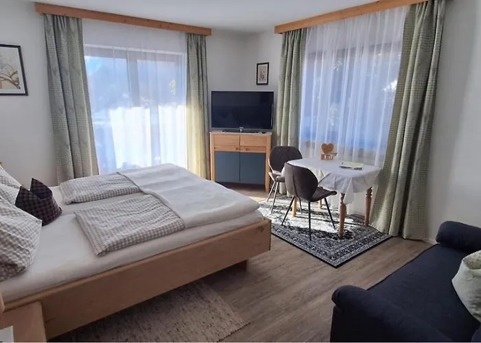 Gaestehaus Poeppl Gasthuis 3*