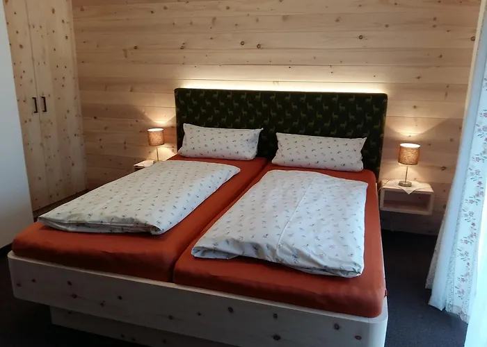 Gaestehaus Poeppl 3*