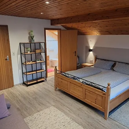 Gaestehaus Poeppl Guest house