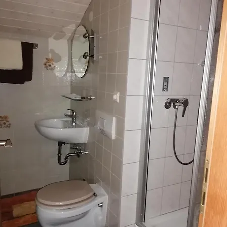 Gaestehaus Poeppl 3*