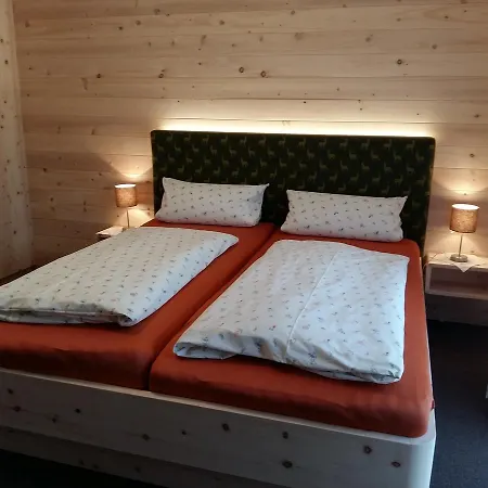 Gaestehaus Poeppl 3*
